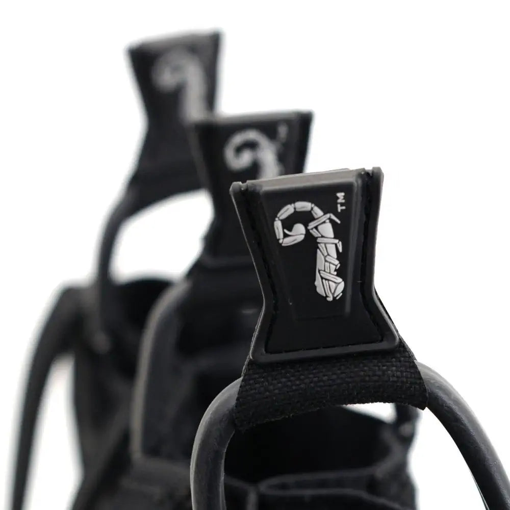 AG3 Placard Triple Mag Pouch Black Tabs