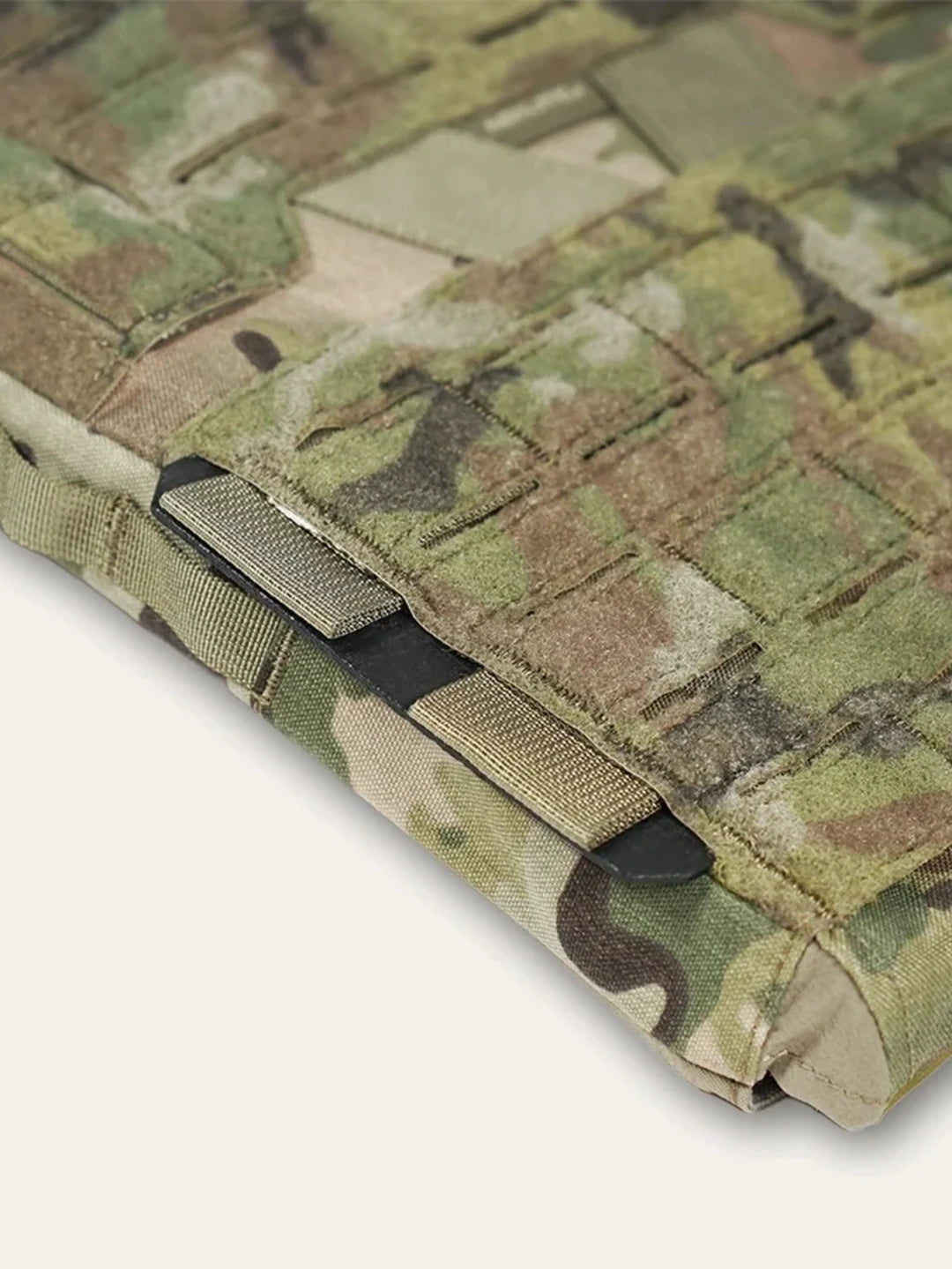 k-zero sf plate carrier multicam molle zoomed in 